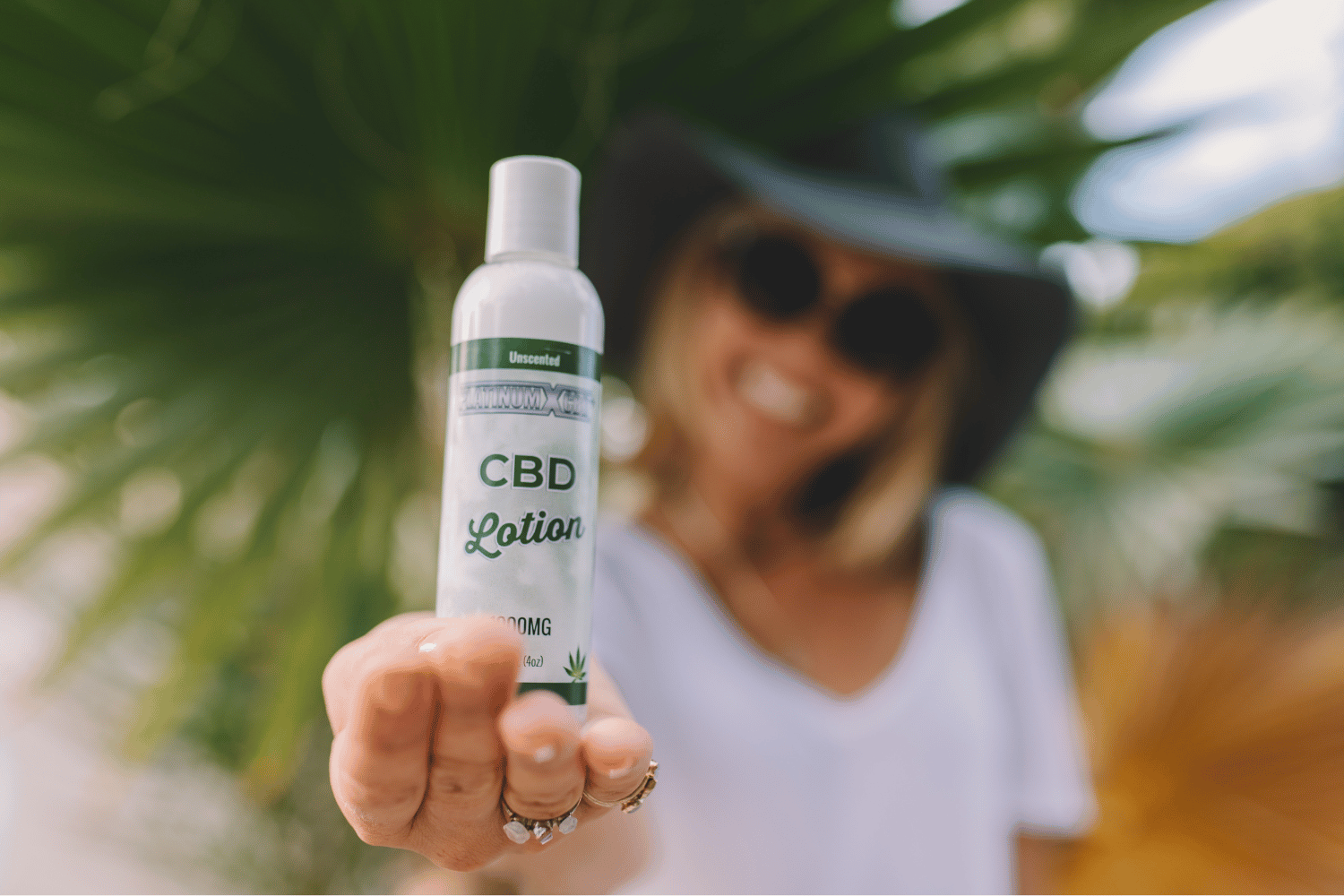 You are currently viewing What Are the Side Effects of Taking CBD?